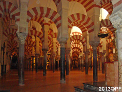 Vistas interiores de la Mezquita