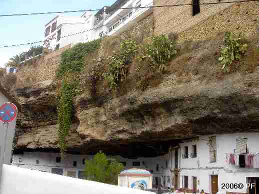 Setenil - Montaa Colgante